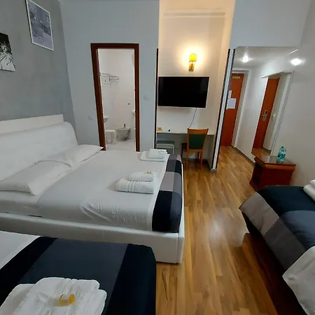Oscar Mimosa Guest House